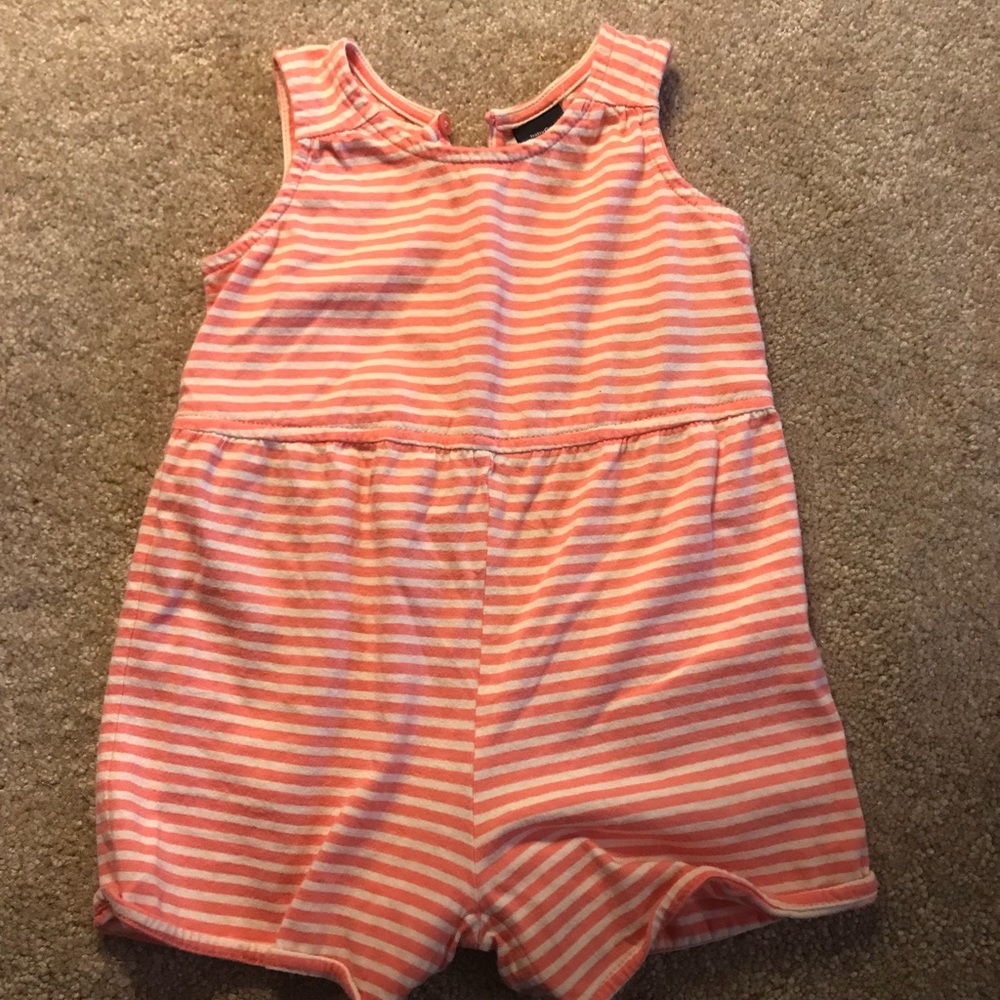 2T Gap romper